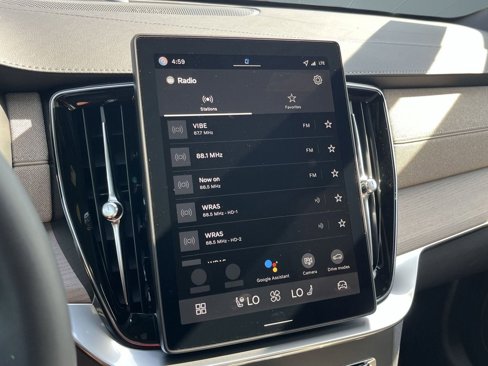 New 2026 Volvo XC90 T8 Plus image 27