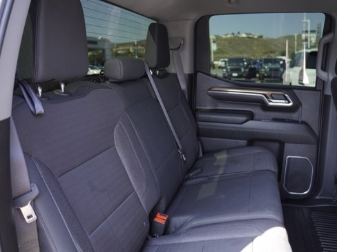 Used 2024 Chevrolet Silverado 1500 LT image 26