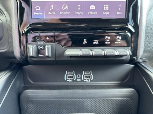 New 2025 RAM 2500 Lone Star image 19