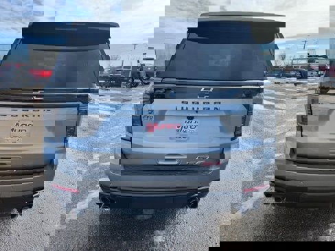 New 2025 Chevrolet Suburban RST w/ RST Capability Package image 6