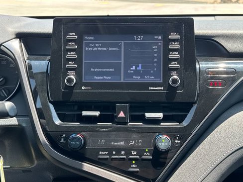 Used 2023 Toyota Camry SE image 22
