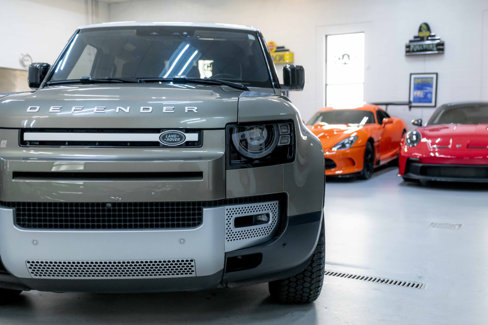 Used 2021 Land Rover Defender 90 First Edition image 10