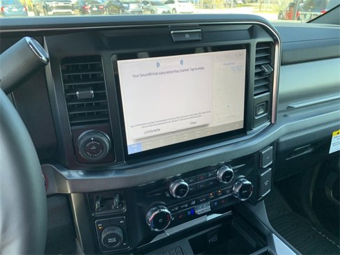 Used 2025 Ford F450 Platinum image 24