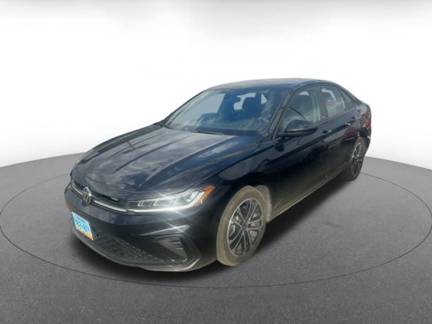 Used 2025 Volkswagen Jetta Sport image 3