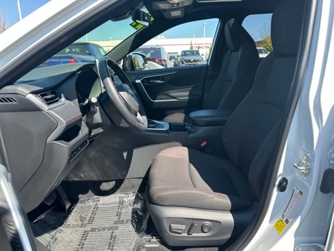 Certified 2024 Toyota RAV4 SE image 12