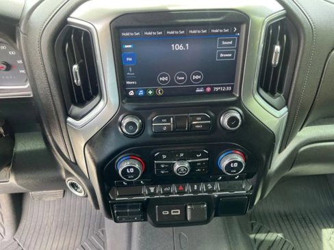 Used 2023 Chevrolet Silverado 2500 LT w/ Convenience Package image 15