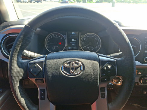 Used 2023 Toyota Tacoma SR5 image 18