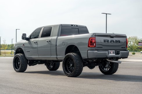 Used 2026 RAM 2500 Laramie w/ Night Edition image 15