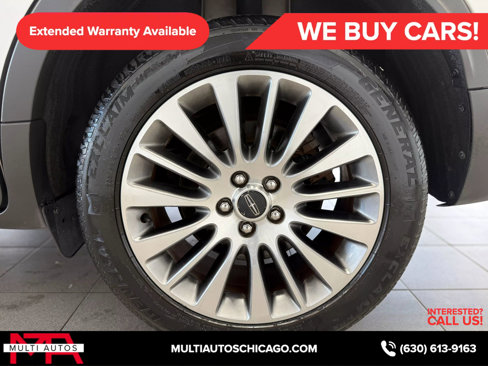 Used 2017 Lincoln MKC Reserve image 11