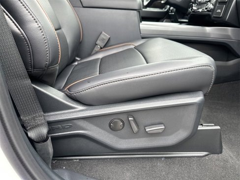New 2025 Ford F250 Lariat image 41