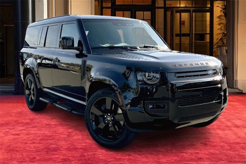 New 2025 Land Rover Defender 130 X-Dynamic SE image 2
