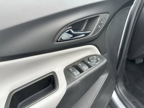 Certified 2023 Chevrolet Equinox LS w/ LS Convenience Package image 27