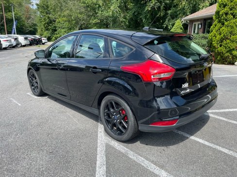 Used 2016 Ford Focus SE w/ Equipment Group 201A image 8