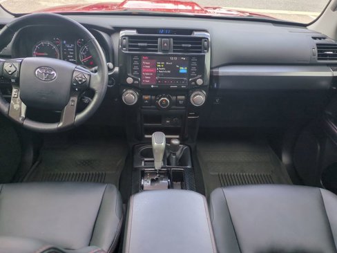 Used 2024 Toyota 4Runner TRD Off-Road Premium image 14