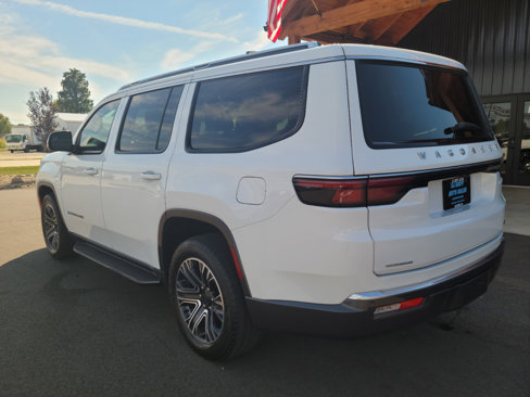 Used 2022 Jeep Wagoneer Series III image 6