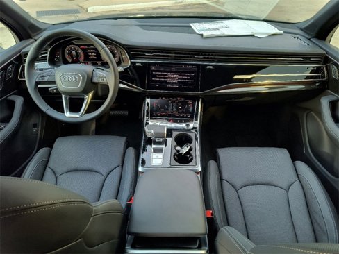 New 2025 Audi Q7 3.0T Prestige image 10