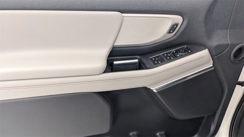 New 2025 Ford Expedition Active image 27