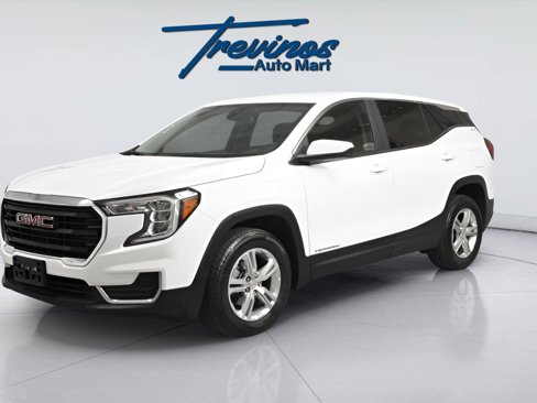 Used 2024 GMC Terrain SLE image 8