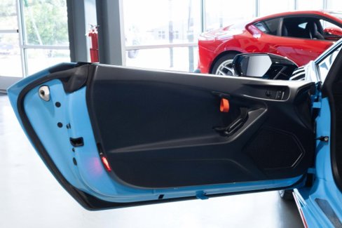 Used 2022 Lamborghini Huracan STO image 11