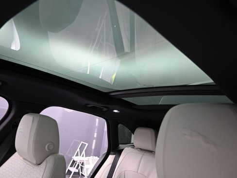 New 2026 Jaguar F-PACE R-Dynamic S image 29