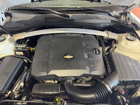 Used 2015 Chevrolet Camaro LT w/ RS Package image 25