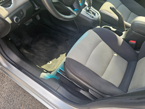 Used 2014 Chevrolet Cruze LS image 23