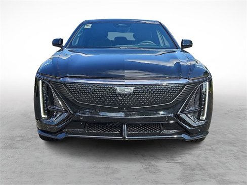 New 2026 Cadillac Lyriq V image 2