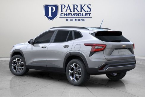 New 2025 Chevrolet Trax LT w/ LT Convenience Package image 3