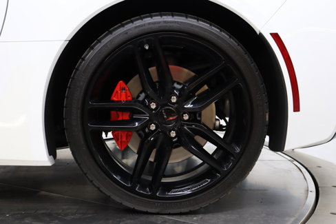 Used 2019 Chevrolet Corvette Stingray Coupe w/ 1LT image 38