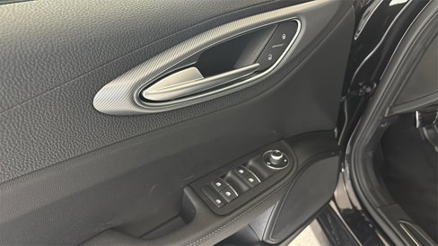 New 2025 Alfa Romeo Giulia AWD image 24