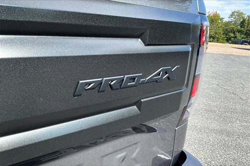 New 2025 Nissan Frontier PRO-4X w/ Pro Premium Package image 8