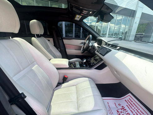 Used 2021 Land Rover Range Rover Velar R-Dynamic S image 10