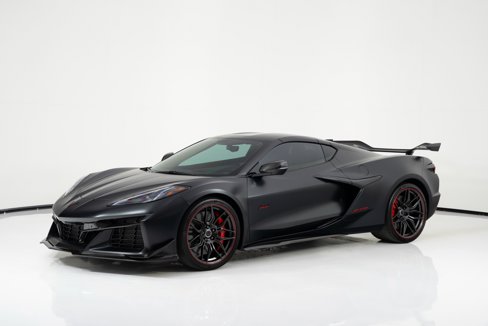 Used 2023 Chevrolet Corvette Z06 w/ Z07 Performance Package image 7