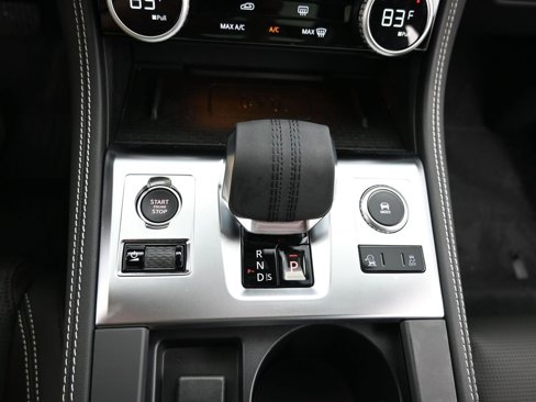 New 2025 Jaguar F-PACE R-Dynamic S image 26
