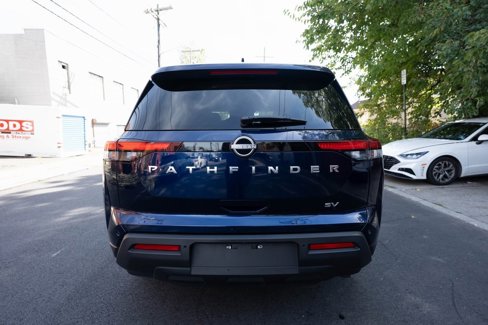 Used 2024 Nissan Pathfinder SV image 20