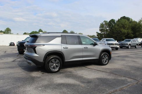 New 2026 Chevrolet Traverse LT w/ Driver Confidence Package image 6