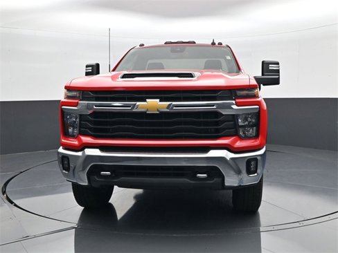 Used 2024 Chevrolet Silverado 3500 LT w/ Convenience Package image 2