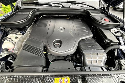 New 2026 Mercedes-Benz GLS 450 4MATIC image 11