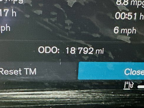 Used 2025 Volvo S60 B5 Plus image 19