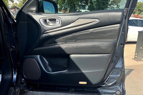 Used 2019 INFINITI QX60 Luxe w/ Essential Package image 21