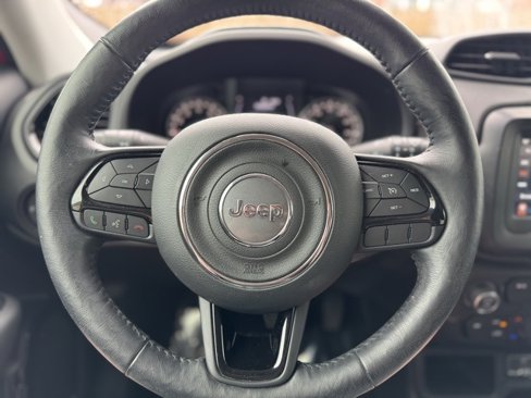 Used 2020 Jeep Renegade Altitude image 19