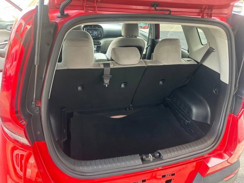 Used 2020 Kia Soul S image 24