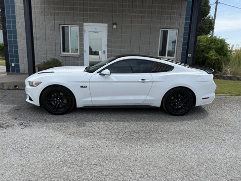 Used 2015 Ford Mustang GT image 2