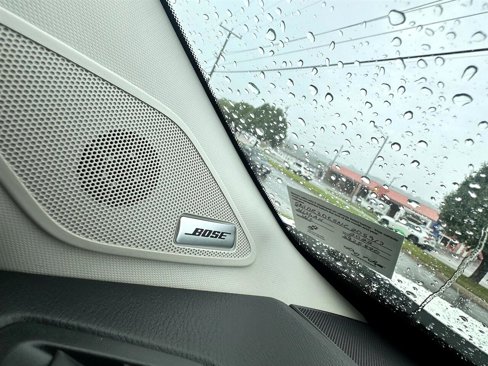 Used 2022 Nissan Pathfinder Platinum image 41