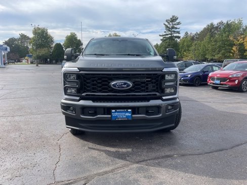 New 2026 Ford F350 4x4 SuperCab Super Duty image 4