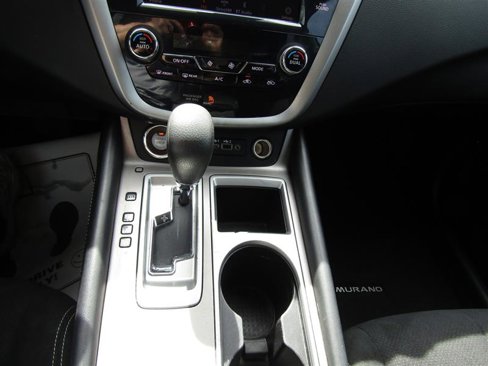 Used 2020 Nissan Murano S w/ Technology Package image 19