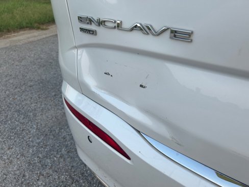 Used 2020 Buick Enclave Avenir w/ Avenir Technology Package image 30