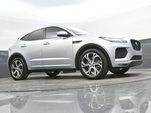 Certified 2020 Jaguar E-PACE R-Dynamic SE image 32