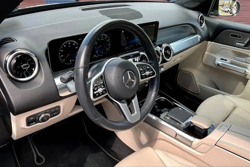 Used 2021 Mercedes-Benz GLB 250 4MATIC image 13