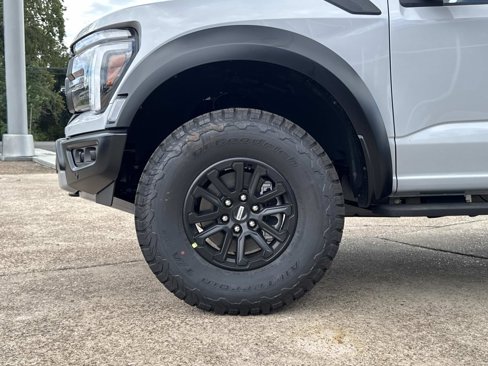 New 2025 Ford F150 Raptor image 3